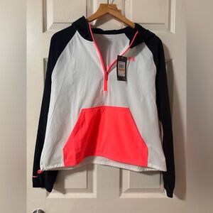 Under armour windbreaker‎
